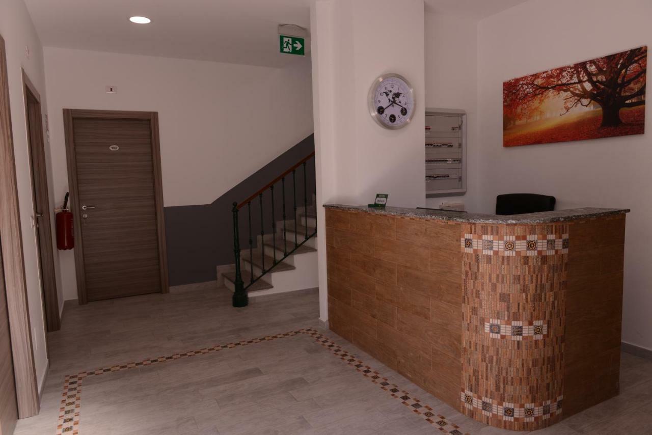 מילאנו Hotel Oregon מראה חיצוני תמונה