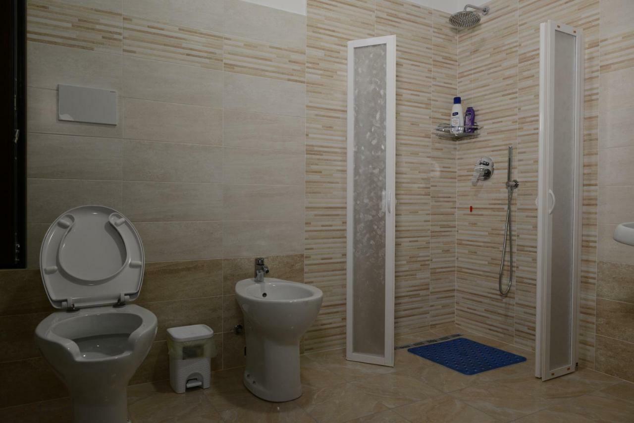מילאנו Hotel Oregon מראה חיצוני תמונה